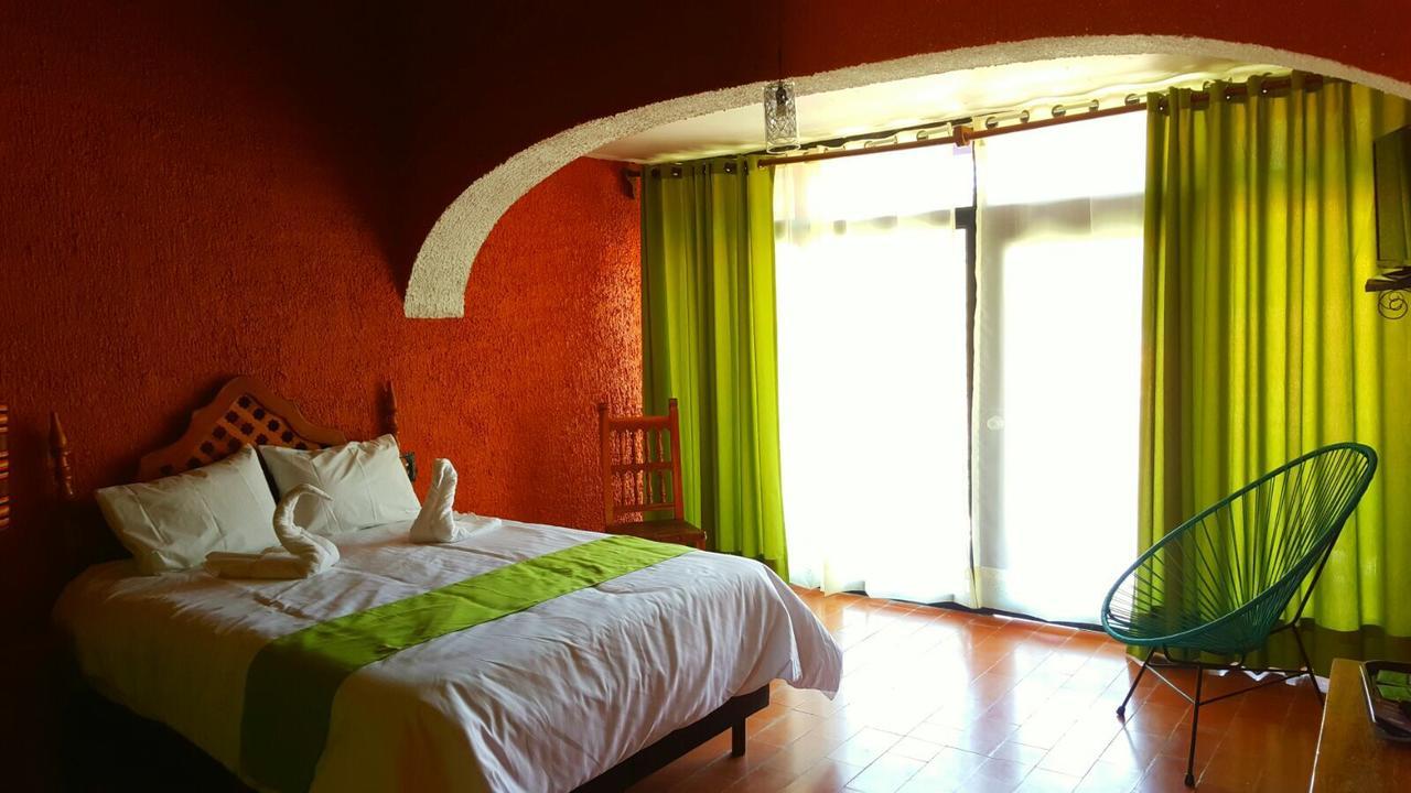 Mi Hotel Tequisquiapan Exterior photo